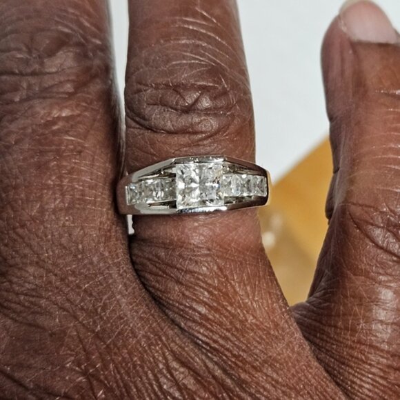 CZ Sterling 925 Silver Channel Ring Size 8 - Picture 2 of 4